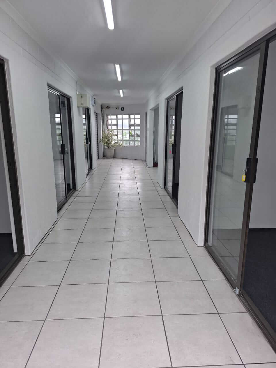 Small office space to let in Pinetown at Lock Up Storage