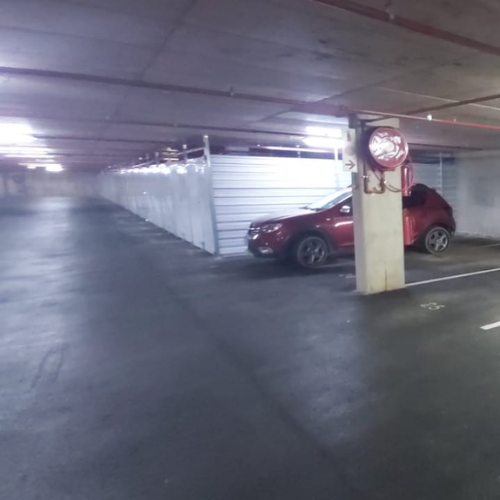 Drive-up style corridor at the Umhlanga storage branch